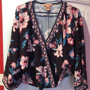 Large Multi Color Shirt with Gathered Waist